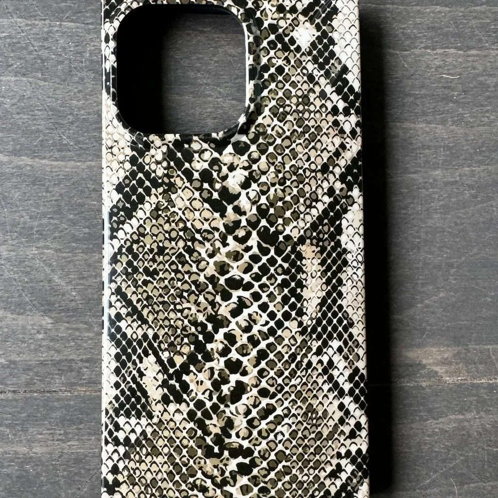 Flaunt Square iPhone 13 Pro Case - Python - Picture 2 of 5